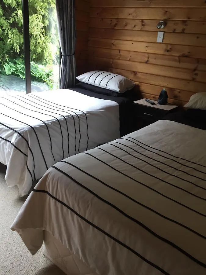 Bed & Breakfast Travellers Retreat B&B Christchurch New Zealand