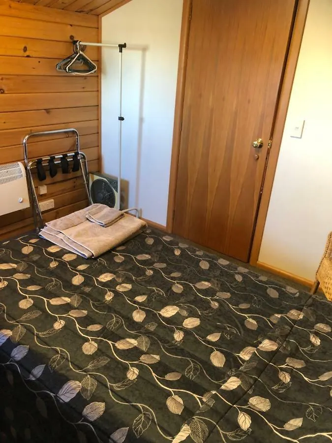 Travellers Retreat B&B Christchurch Oda ve Kahvaltı